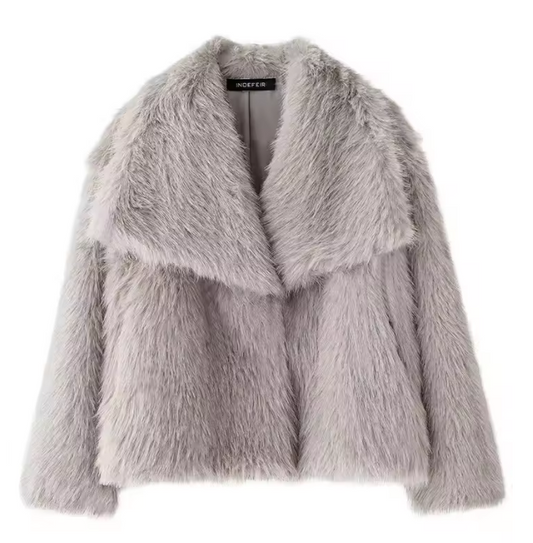 Manteau en fourrure pelucheuse